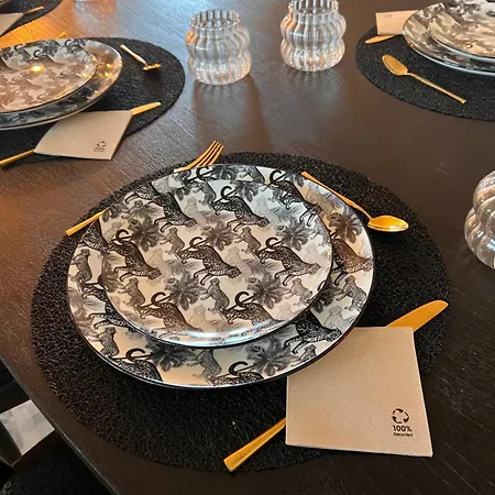 Origines - Demeure Du Mas De Bessac 3*