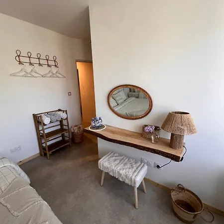 Origines - Demeure Du Mas De Bessac לינה וארוחת בוקר