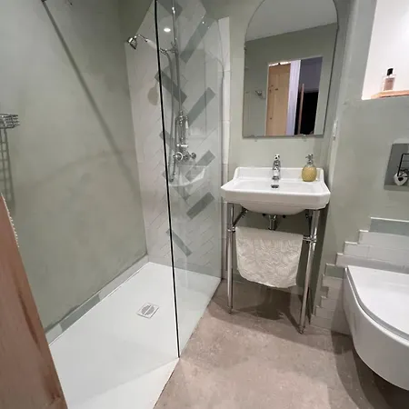 Origines - Demeure Du Mas De Bessac לינה וארוחת בוקר Brengues